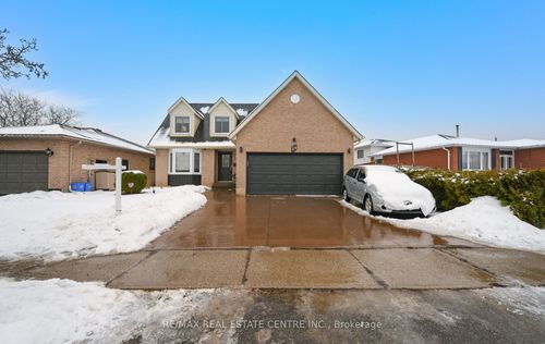 84 Viscount Rd, Brantford, ON, N3P1Y7 | Card Image