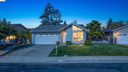 1363 Swallowtail Rd, Concord, CA, 94521-4348 | Card Image