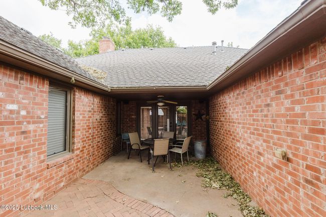5611 85 Th St, House other with 4 bedrooms, 3 bathrooms and null parking in Lubbock TX | Image 41
