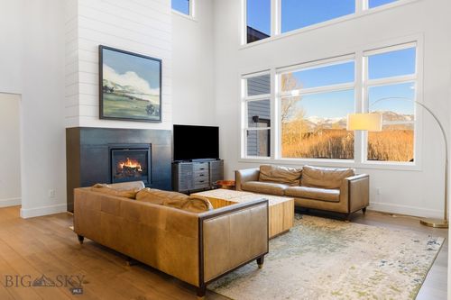1976 Vaquero Pkwy, Bozeman, MT, 59718-7754 | Card Image