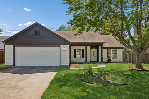7606 Clairmont Ave, Rowlett, TX, 75089-2421 | Card Image