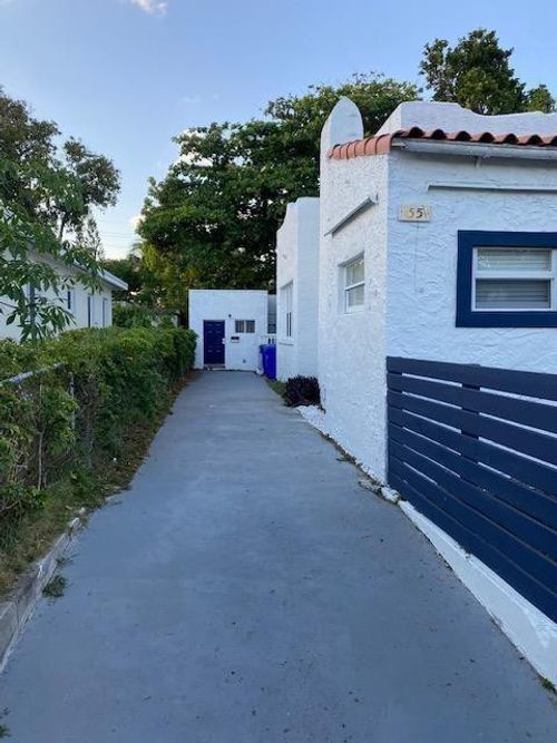 rear-55 Nw 47th St, Miami, FL, 33127-2407 | Card Image