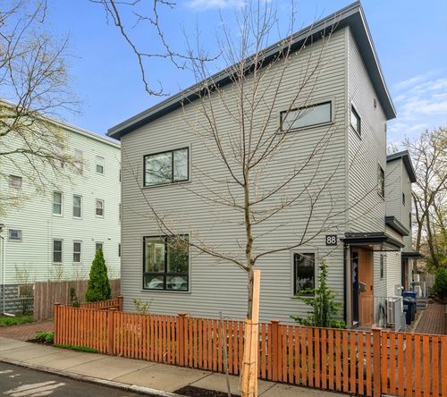 88-88 Jackson St, Cambridge, MA, 02140-1723 | Card Image