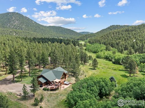 470 Big John Rd, Lyons, CO, 80540-8902 | Card Image