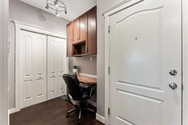 202 - 20 Discovery Ridge Close Sw, Condo with 1 bedrooms, 1 bathrooms and 1 parking in Calgary AB | Image 4