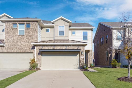 8137 Snapdragon Way, Dallas, TX, 75252-8035 | Card Image