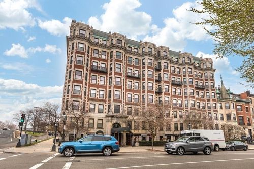 27-464 Commonwealth Ave, Boston, MA, 02215-2748 | Card Image