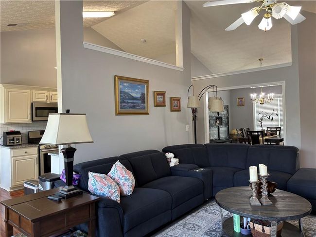 3310 Mcever Park Cir, House other with 3 bedrooms, 2 bathrooms and 2 parking in Acworth GA | Image 13