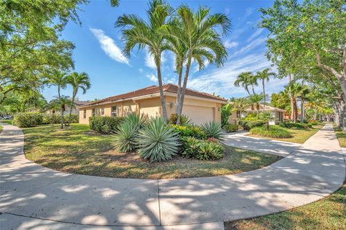 290 Landings Blvd, Weston, FL, 33327-1116 | Card Image
