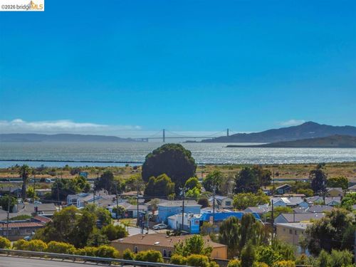 1354 Santa Clara St, Richmond, CA, 94804-4961 | Card Image