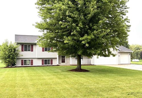 W5293 Church Road, BYRON, WI, 54937 | Card Image
