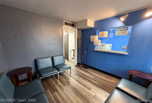 24326 W Warren St, Dearborn Heights, MI, 48127-2234 | Card Image