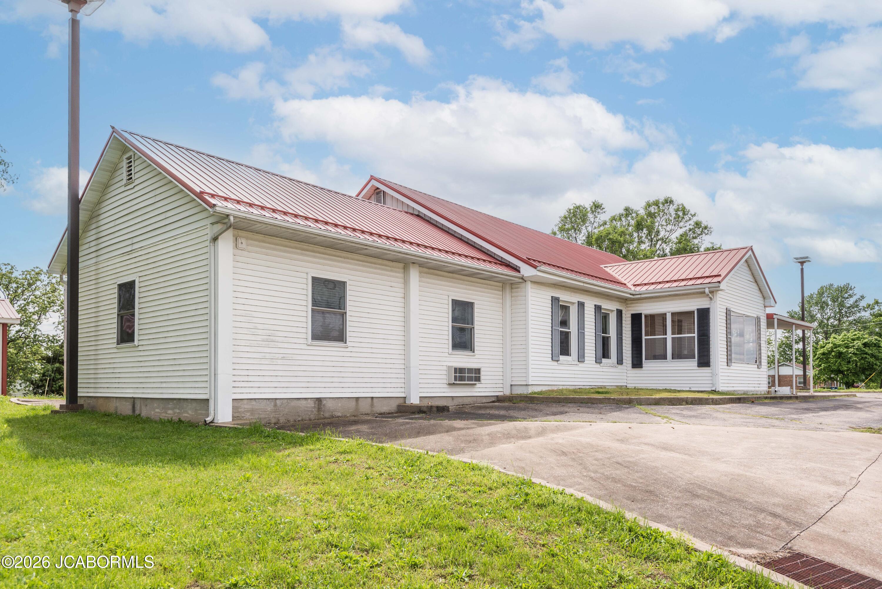 Commercial Sale in Jefferson City 5