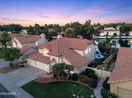 3821 S Hawthorn Dr, Chandler, AZ, 85248-4110 | Card Image