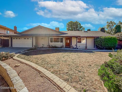 166 Whitworth St, Thousand Oaks, CA, 91360-1823 | Card Image