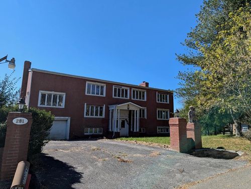 281 Linwood Dr, Richlands, VA, 24641-3606 | Card Image