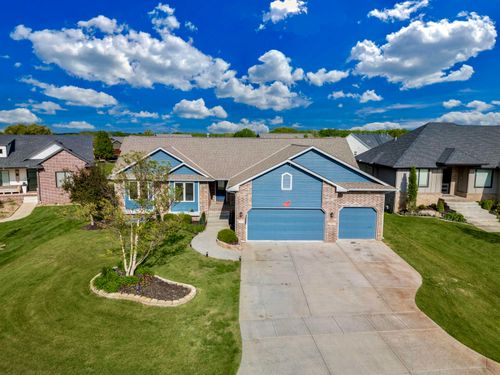 4835 N Emerald Ct, Maize, KS, 67101-8704 | Card Image