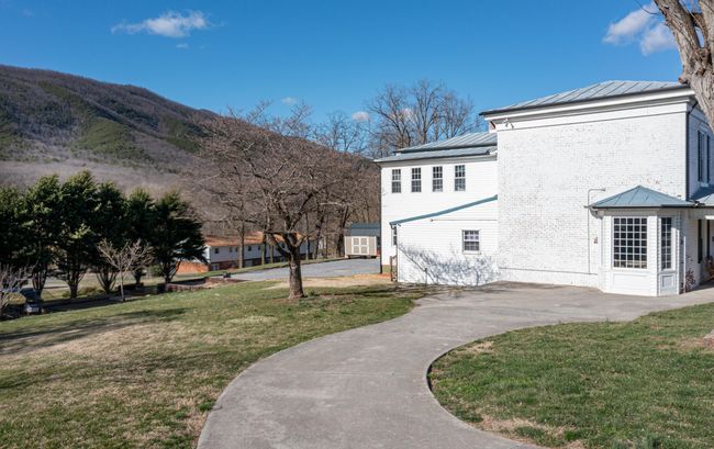 Left Side | Image 4