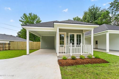 304 Academy Rd, Lafayette, LA, 70503-4386 | Card Image