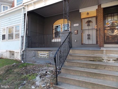 5322 Kingsessing Ave, PHILADELPHIA, PA, 19143-4915 | Card Image