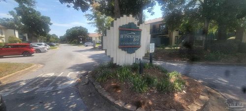 j5-2299 Scenic Hwy, Pensacola, FL, 32503-6683 | Card Image
