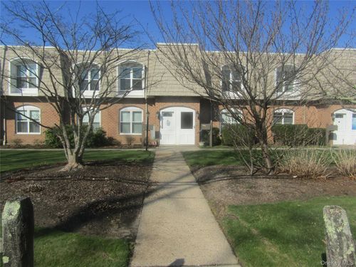 156-175 Main Ave, Wheatley Heights, NY, 11798-2122 | Card Image