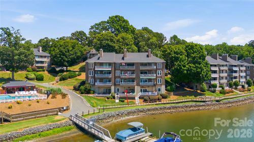 2-7324 Lakefront Dr, Charlotte, NC, 28278-6538 | Card Image