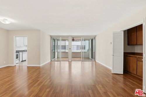 unit-111-8701 Delgany Ave, Playa del Rey, CA, 90293-8151 | Card Image