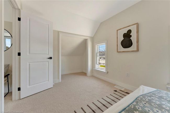 24 Carlisle St, House other with 3 bedrooms, 2 bathrooms and 1 parking in Hamilton ON | Image 19