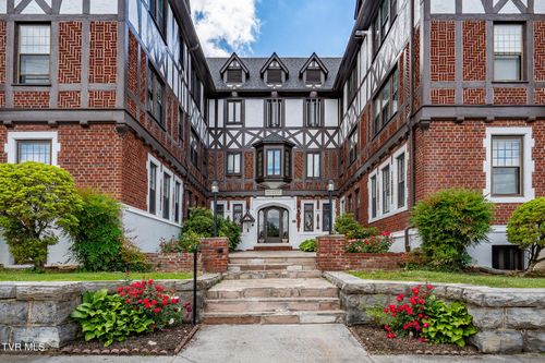 apt-34-701 Locust Street, Johnson City, TN, 37604 | Card Image