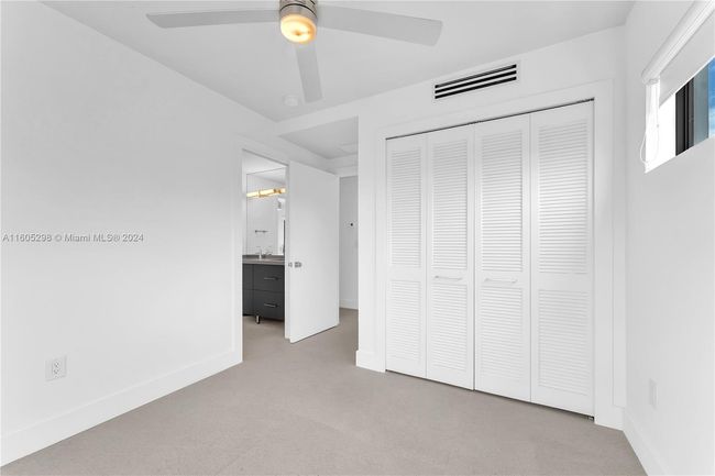1 - 640 Fernwood Rd, Townhouse with 4 bedrooms, 3 bathrooms and null parking in Key Biscayne FL | Image 17