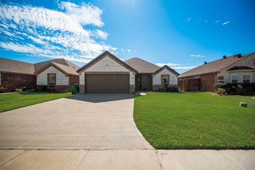 141 Shawnee St, Greenville, TX, 75402-2809 | Card Image