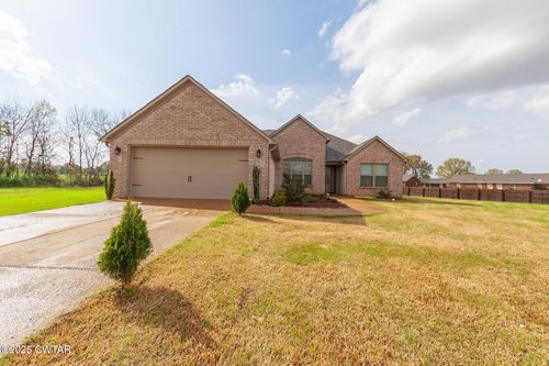 60 Addimack Cv, Bells, TN, 38006-2401 | Card Image