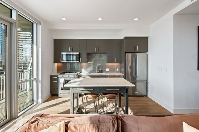UNIT-1306 - 222 West Ave, Condo with 1 bedrooms, 1 bathrooms and 1 parking in Austin TX | Image 14