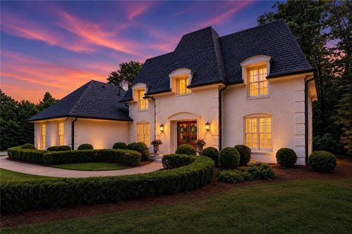 197 Club Dr, Gainesville, GA, 30506-1749 | Card Image