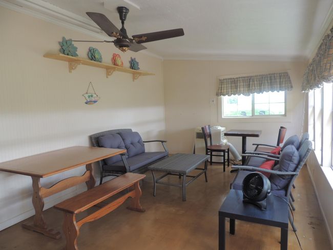 200 Willow, House other with 3 bedrooms, 2 bathrooms and null parking in Tow TX | Image 6
