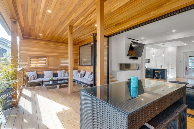 614 4th Ave, House other with 7 bedrooms, 4 bathrooms and 3 parking in New Westminster BC | Image 14