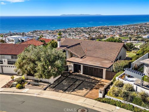 643 Vista Valinda, San Clemente, CA, 92672 | Card Image