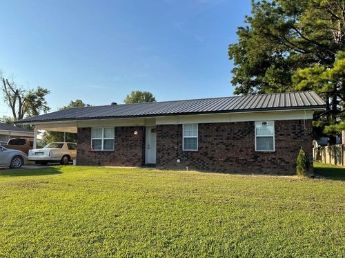 1033 Midway Rd, Hoxie, AR, 72433-9011 | Card Image