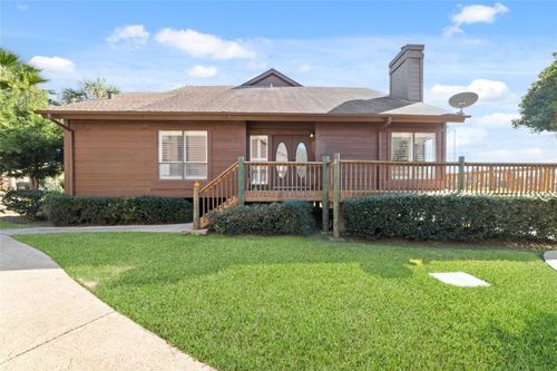 717 Davis Rd, League City, TX, 77573-2849 | Card Image