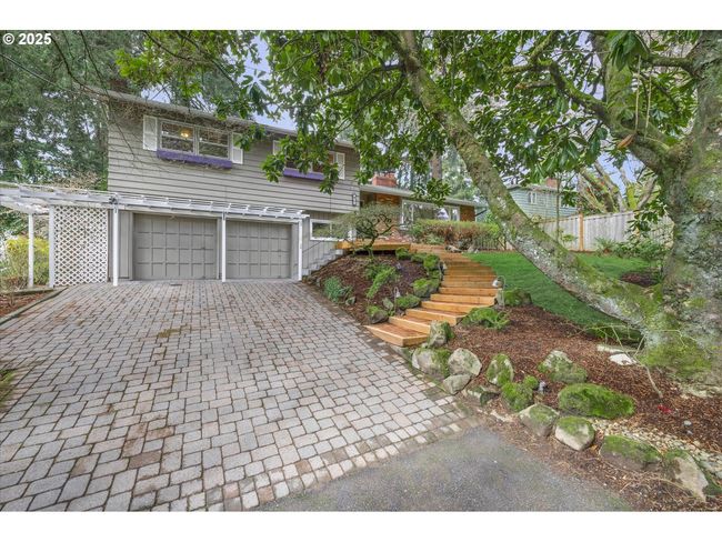 764 10 Th St, House other with 3 bedrooms, 3 bathrooms and 2 parking in Lake Oswego OR | Image 7