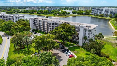 apt-304-2751 N Palm Aire Dr, Pompano Beach, FL, 33069-3468 | Card Image