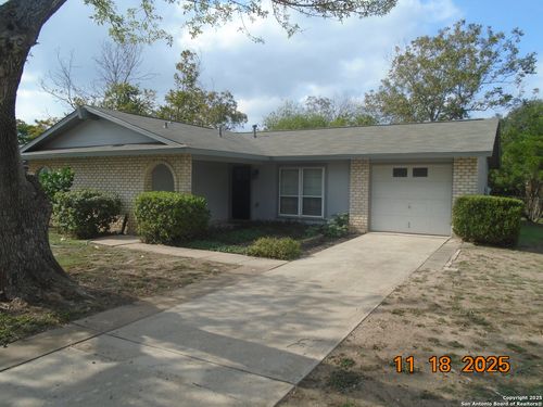 10807 Green Brook St, San Antonio, TX, 78223-4225 | Card Image