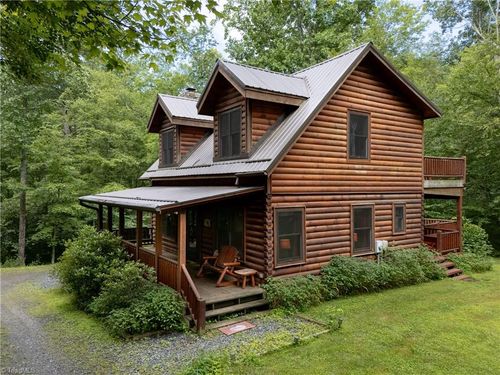 901 Mile High Lake Rd, West Jefferson, NC, 28694-8715 | Card Image