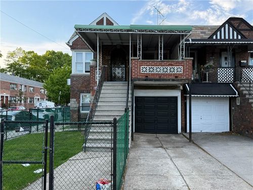 815 Avenue Z, Brooklyn, NY, 11235-6212 | Card Image