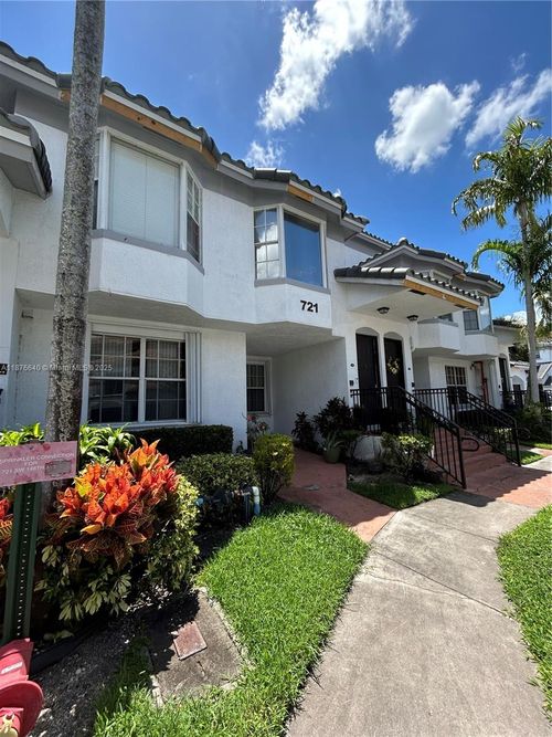 apt-305-721 Sw 148th Ave, Davie, FL, 33325-3084 | Card Image