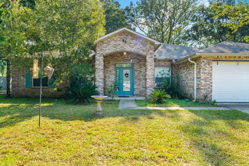 57 S Pleasant Dr, DeFuniak Springs, FL, 32435-8699 | Card Image