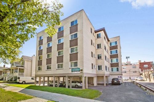 apt-403-2333 W Lunt Ave, Chicago, IL, 60645-4730 | Card Image