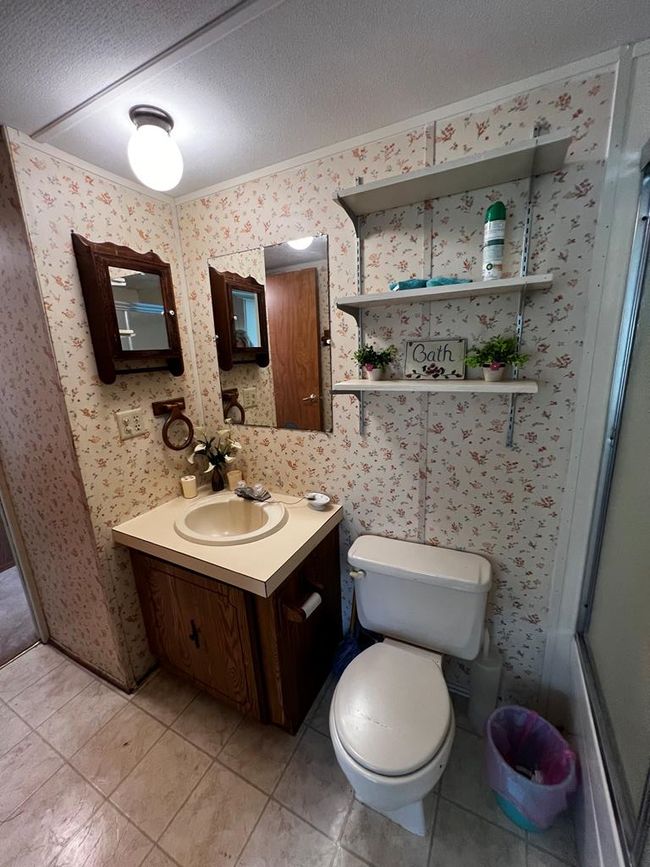 242 Sw 820 Th St, House other with 2 bedrooms, 2 bathrooms and null parking in Steinhatchee FL | Image 9