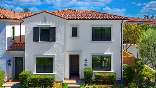 118 Mighty Oak, Irvine, CA, 92602-1815 | Card Image